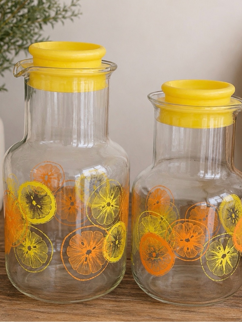 Pyrex Citrus Slice Glass Juice Carafe Pitcher Set with Lids | Lemon Orange 1970s